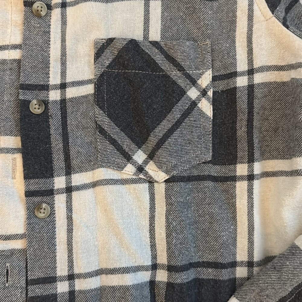 Field & Stream Shirt - Picture 3 of 4